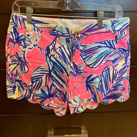 Lilly Pulitzer buttercup short - Picture 1 of 2